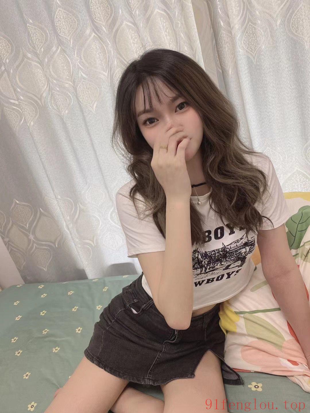 极品嫩妹水简直不要太多