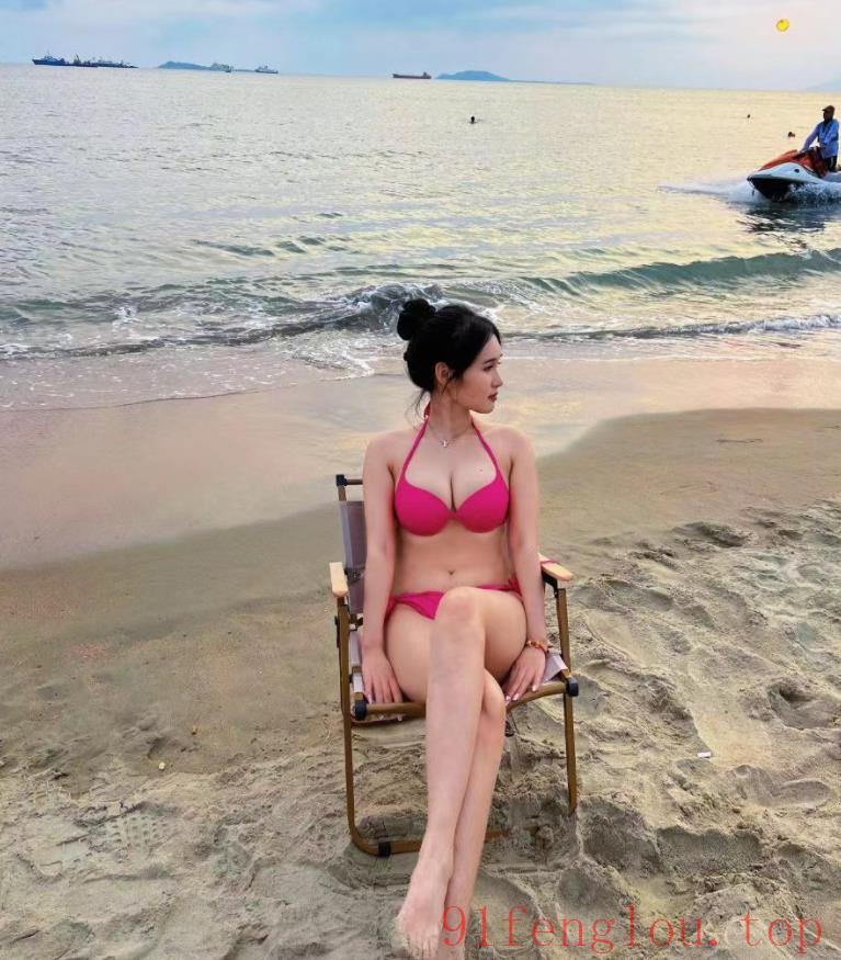 朝阳大悦城大二学妹