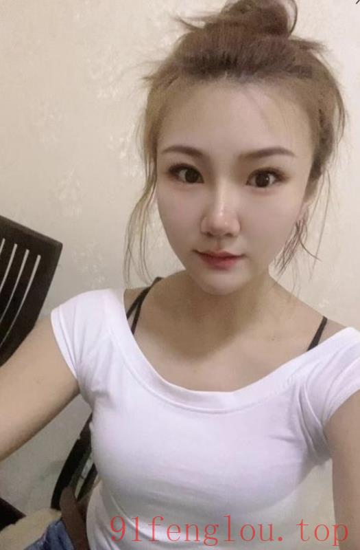 北滨路美女可爆口