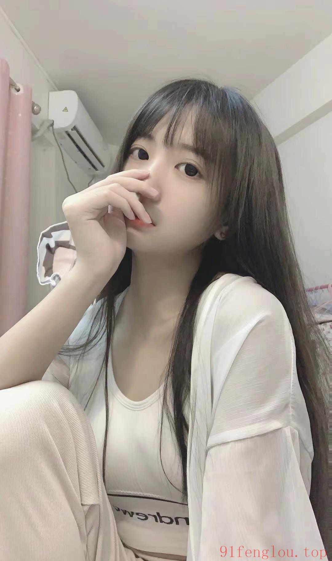 可三通的巨乳大奶少妇