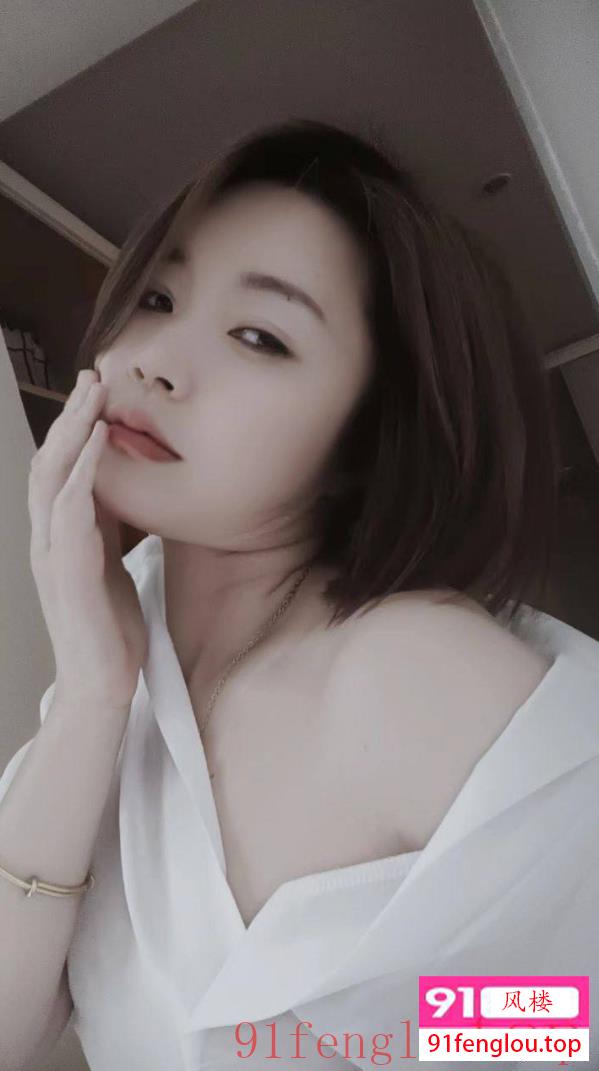 胸部q弹小浪货 各种骚叫