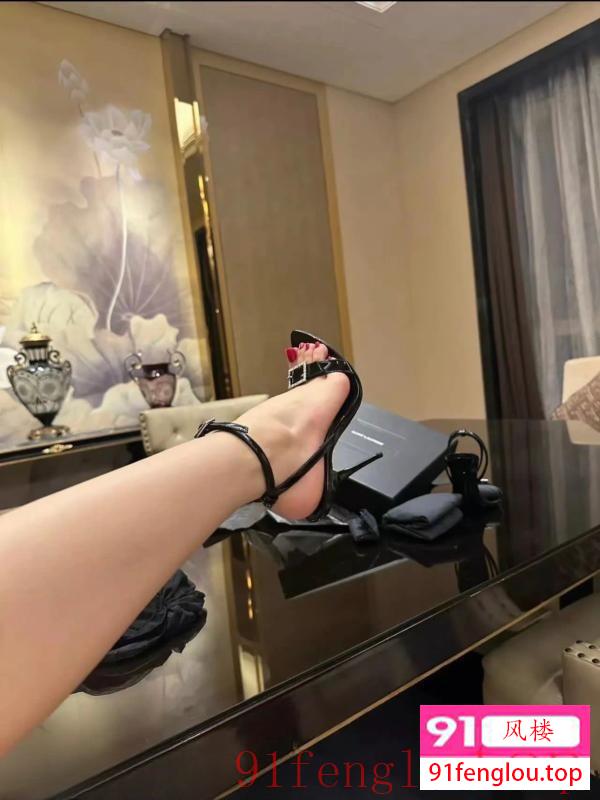 F奶小姐姐态度不错