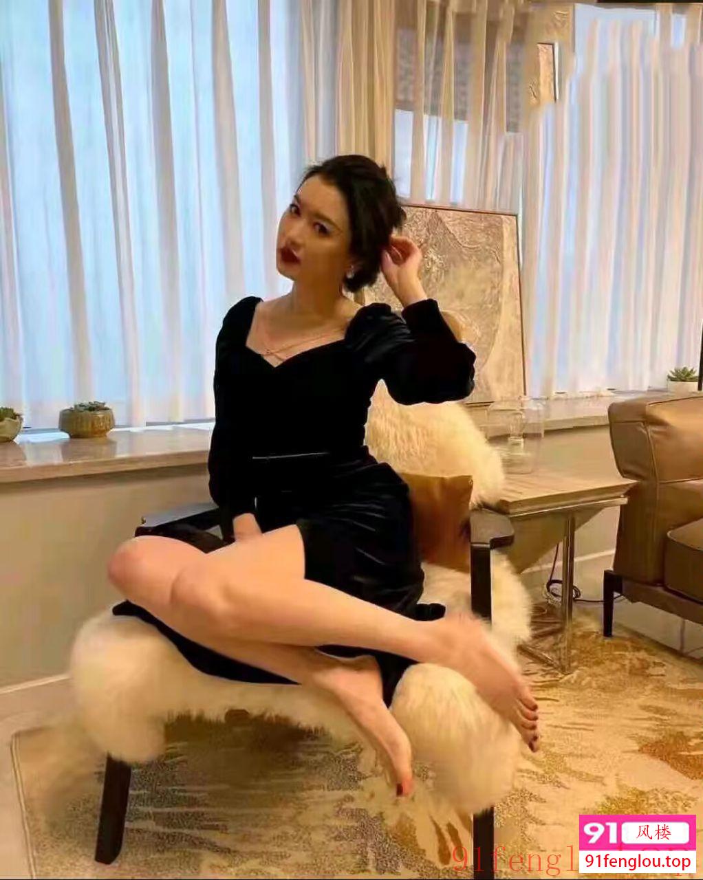 南开韵味熟女可三通SM