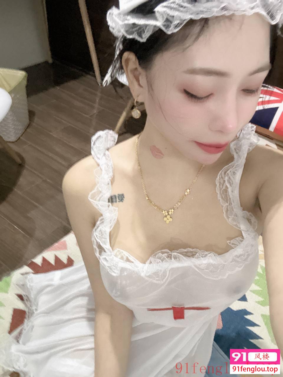 南山私约年轻少妇