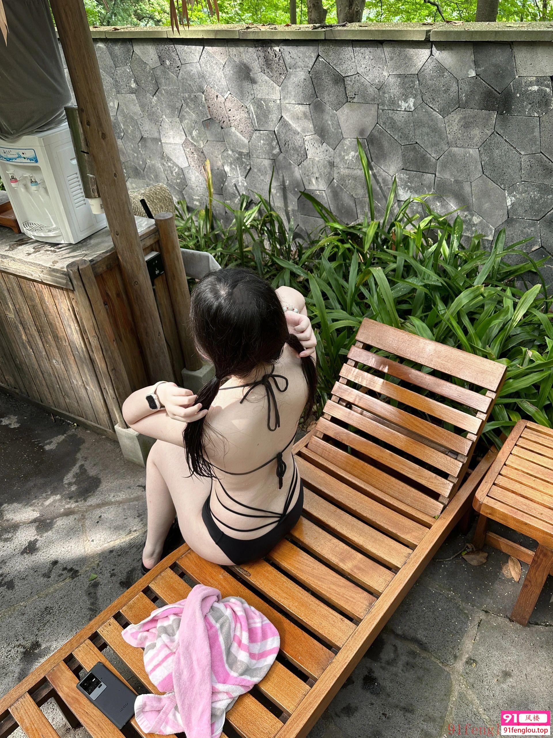 南山私约年轻少妇