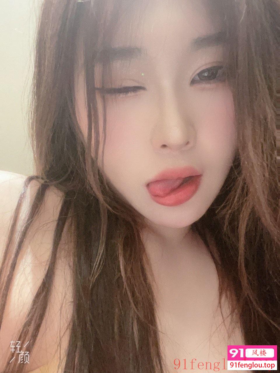 身材凹凸有致 服务专业