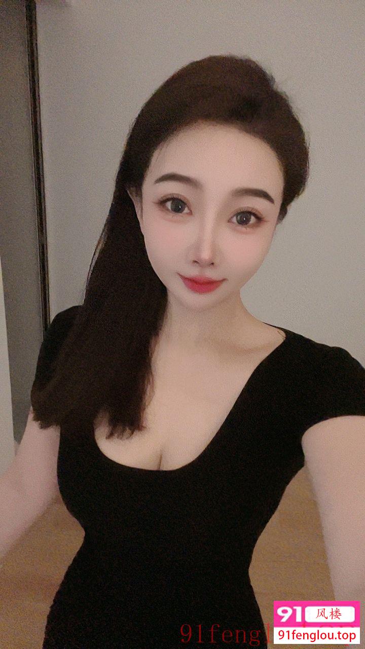 服务系大长腿 甜系嗲妹