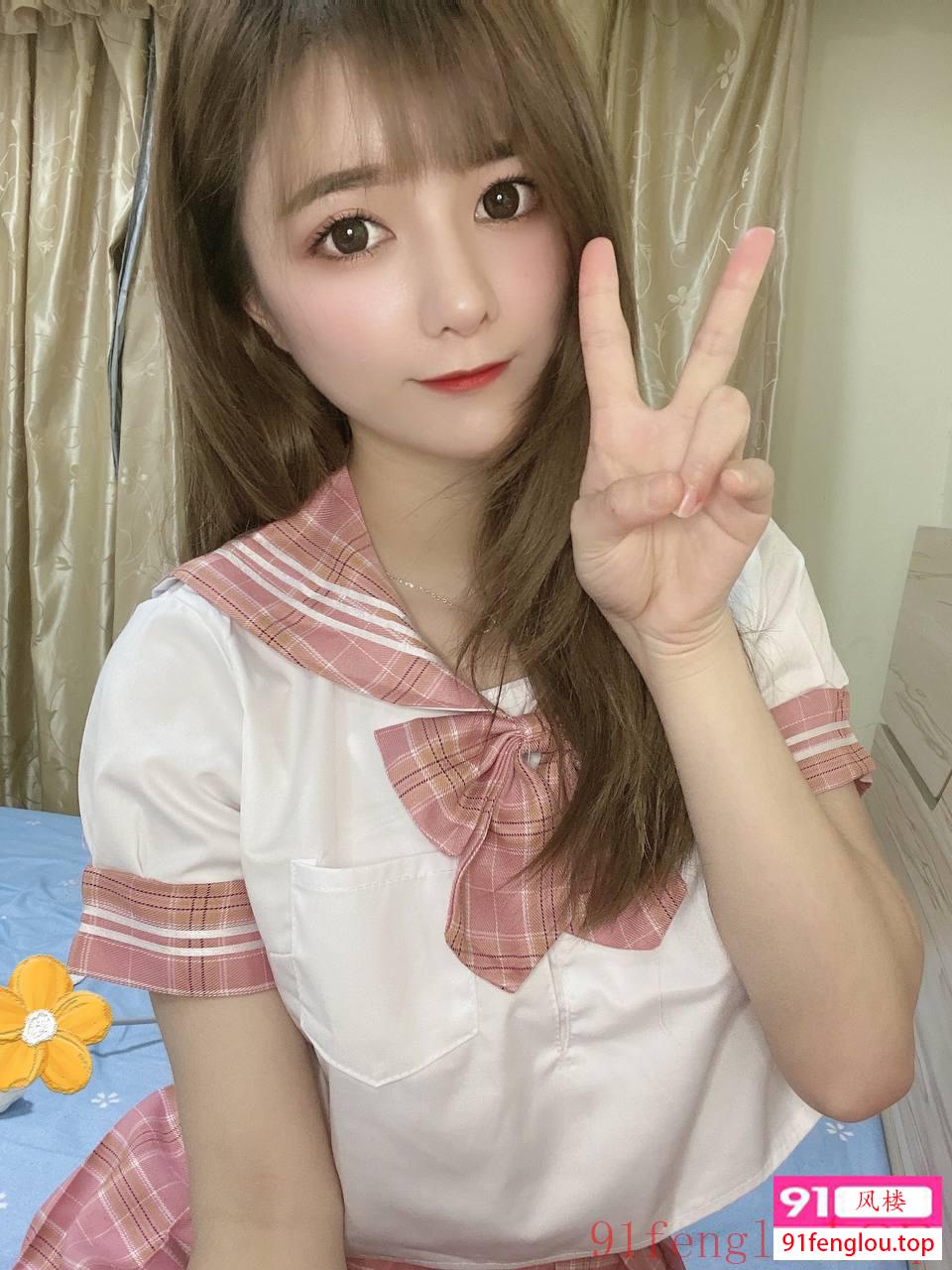 销售妹子制服太诱惑