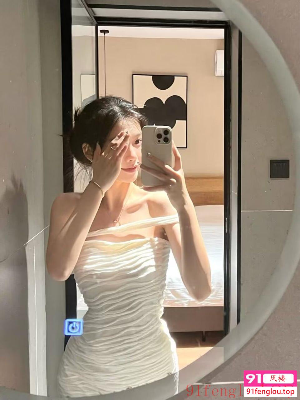 丰台胸大逼紧会潮喷