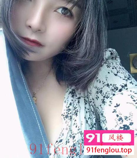 西乡大胸小姐姐