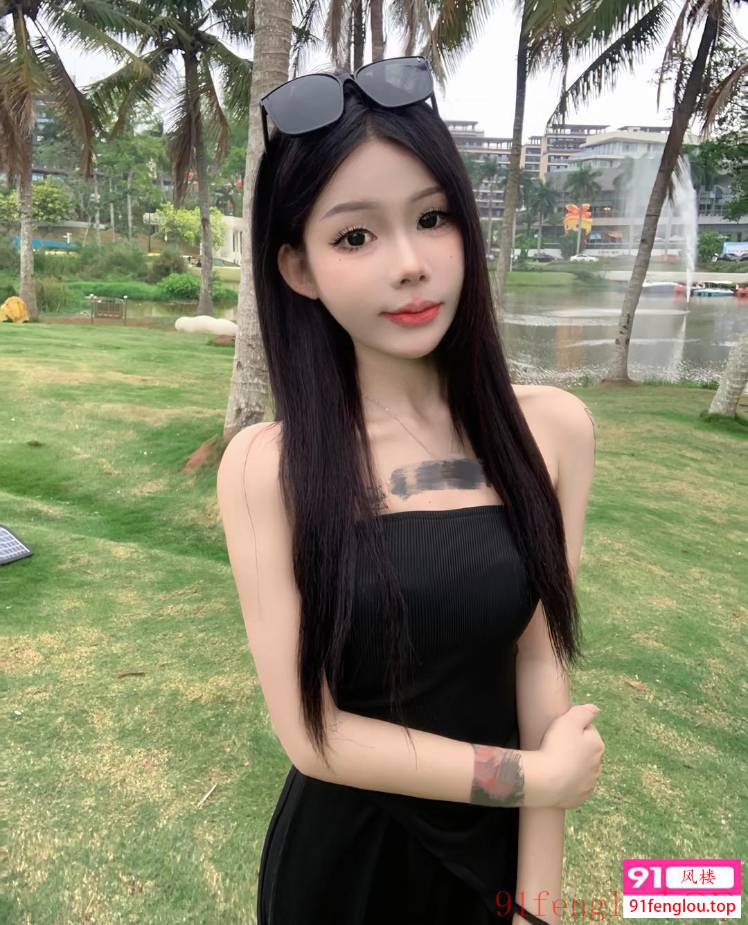 南京温柔嫩妹，娇嫩欲滴粉鲍鱼可舌吻