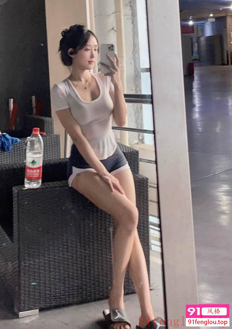 健身瑜伽教练樱子