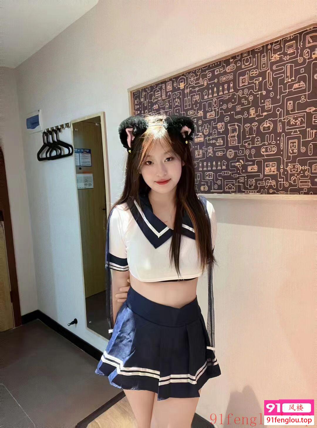 95后晓柔刚下水（自聊自做）