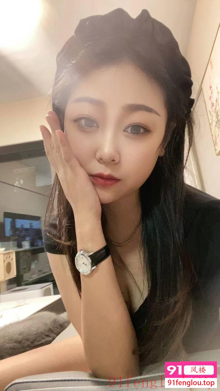 热情主动风骚嫩妹