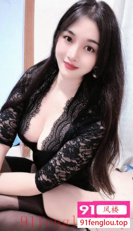 S型身材风骚妹子