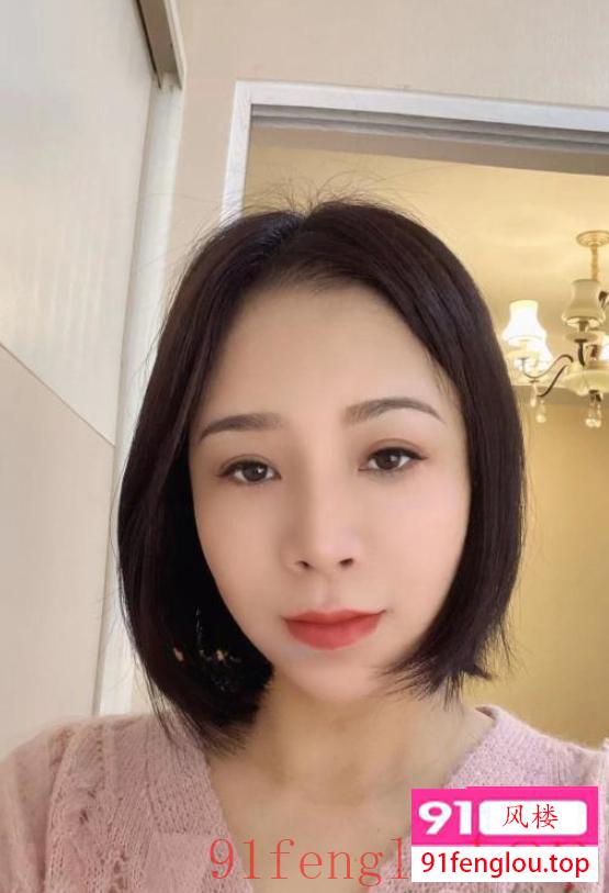 三坝小姐姐露露