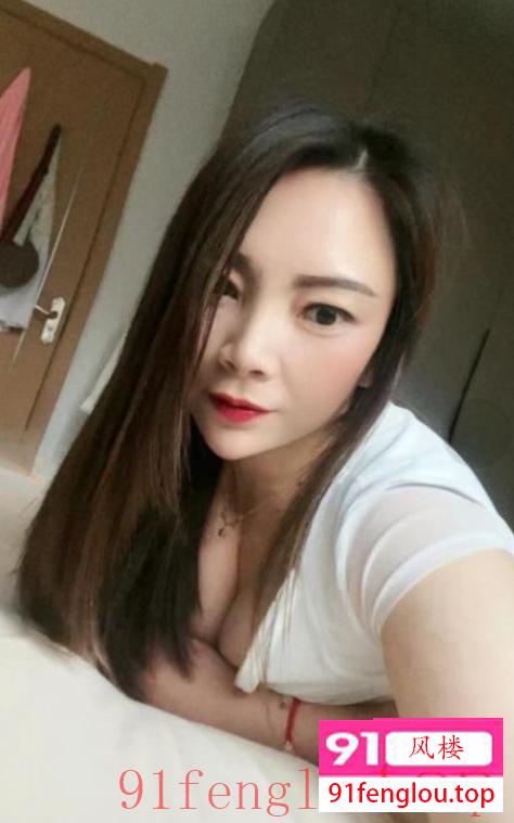 少妇168皮肤白大腿