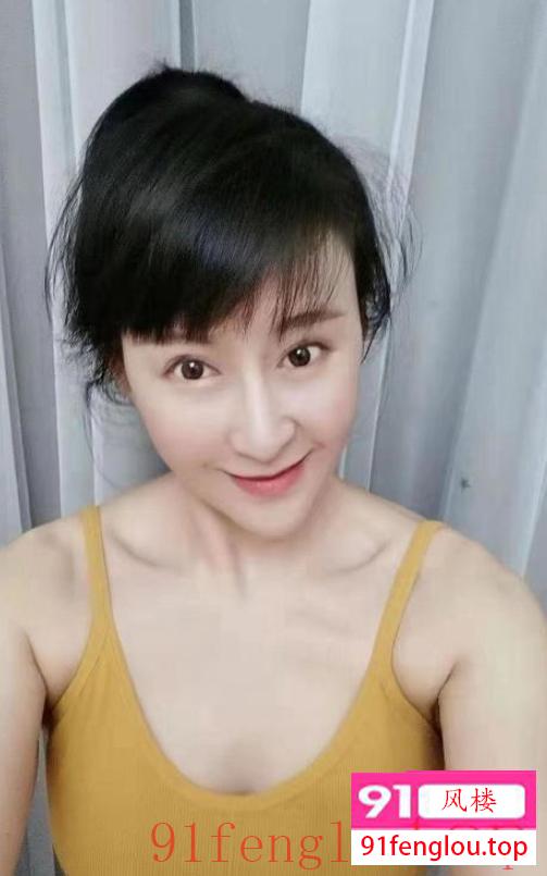 武汉少妇草莓可儿