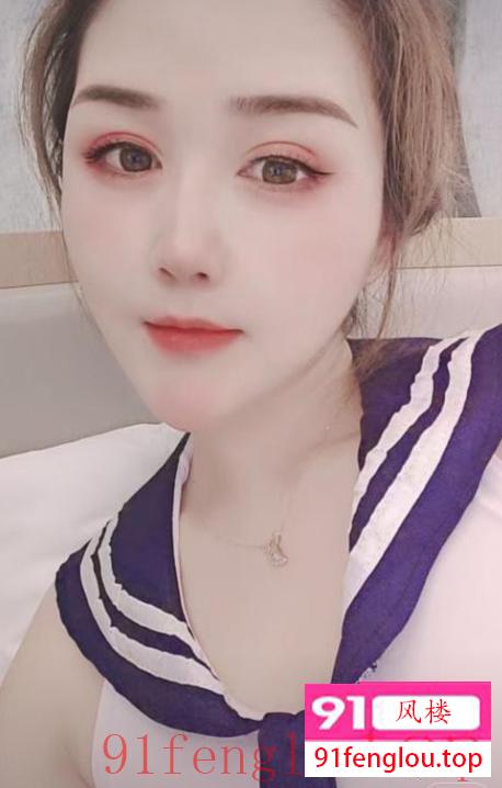 白嫩小嫂子丽莎