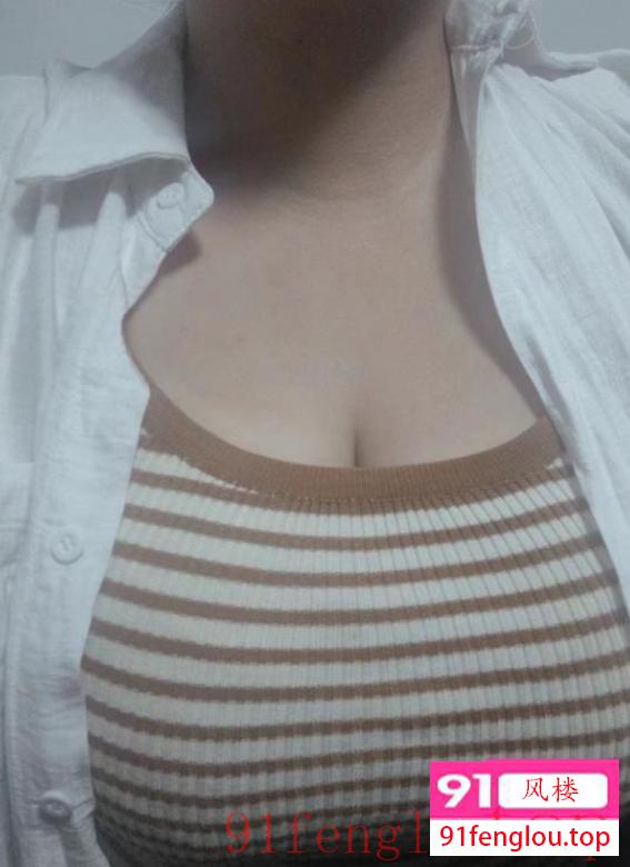 公明巨乳骚西西