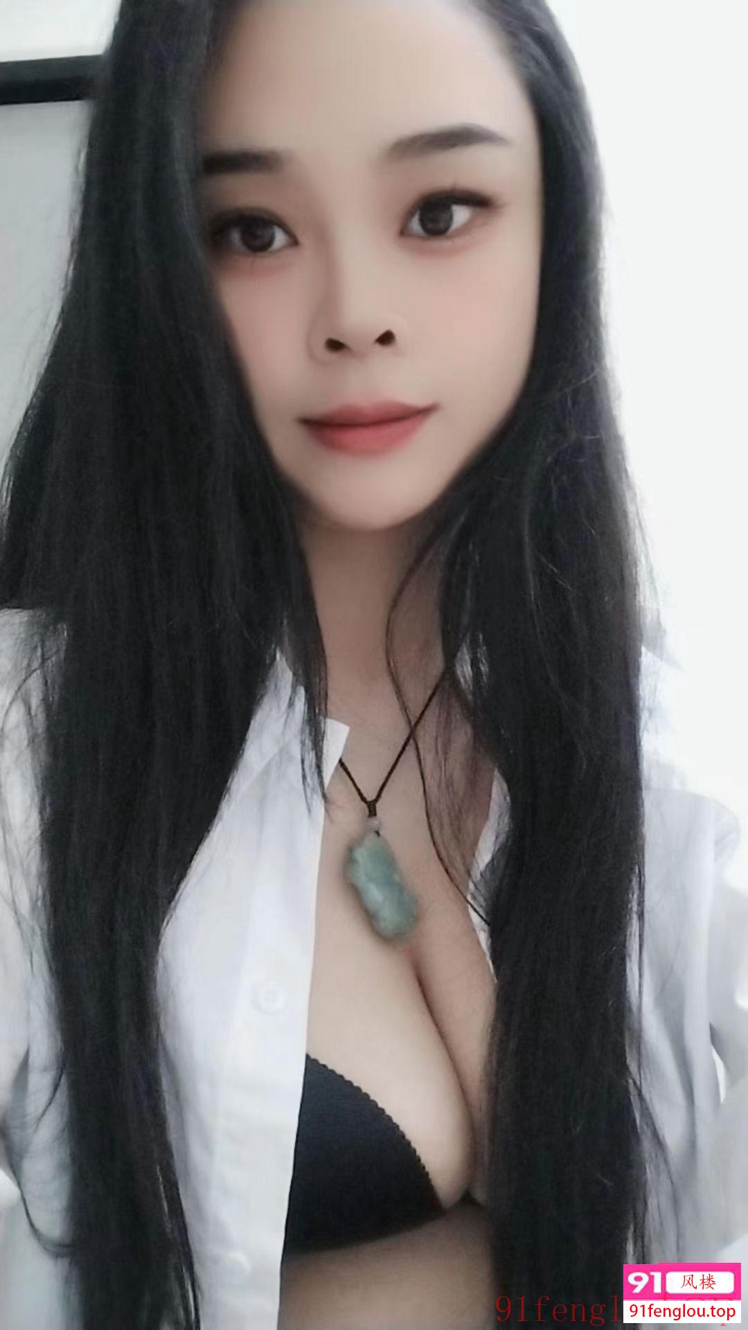 嘉禾可舌吻甜女  清清
