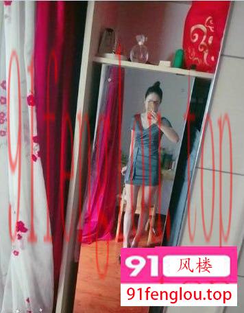 高颜值性感小骚货奶大多水性欲强