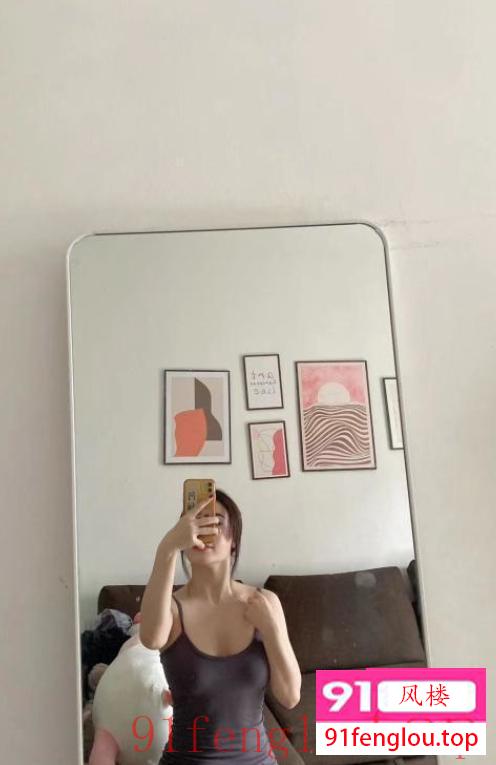 健身女孩宝贝儿