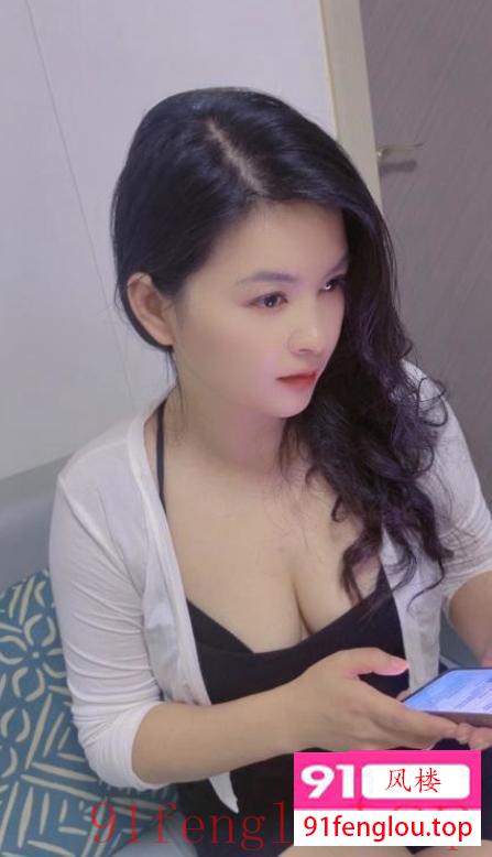 天河美乳林雨欣