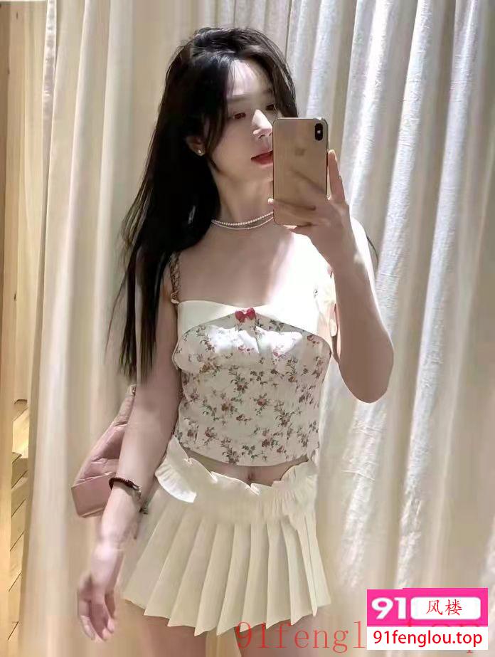 性瘾少女喜欢粗鸡吧