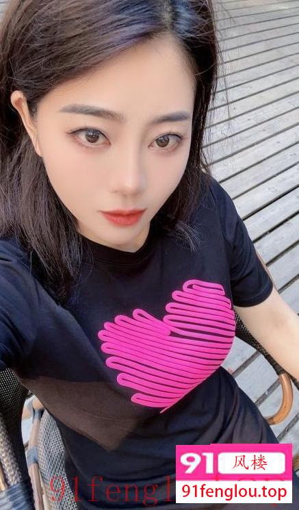 大奶茉莉AV水床