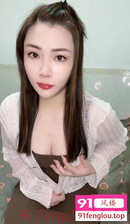 白云舌吻女神玲玲