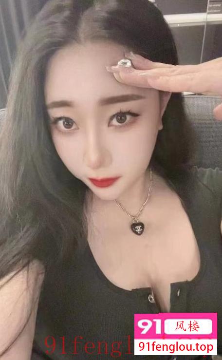 D奶喷水骚女西西