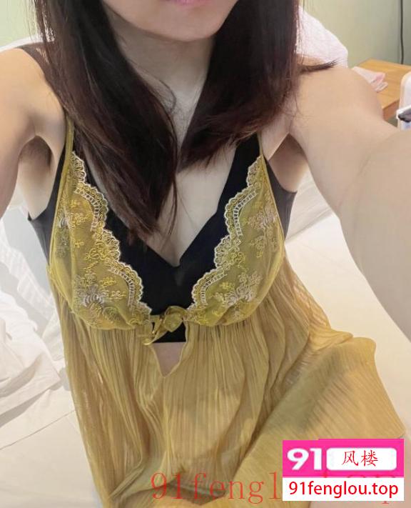 市区制服诱惑骚女