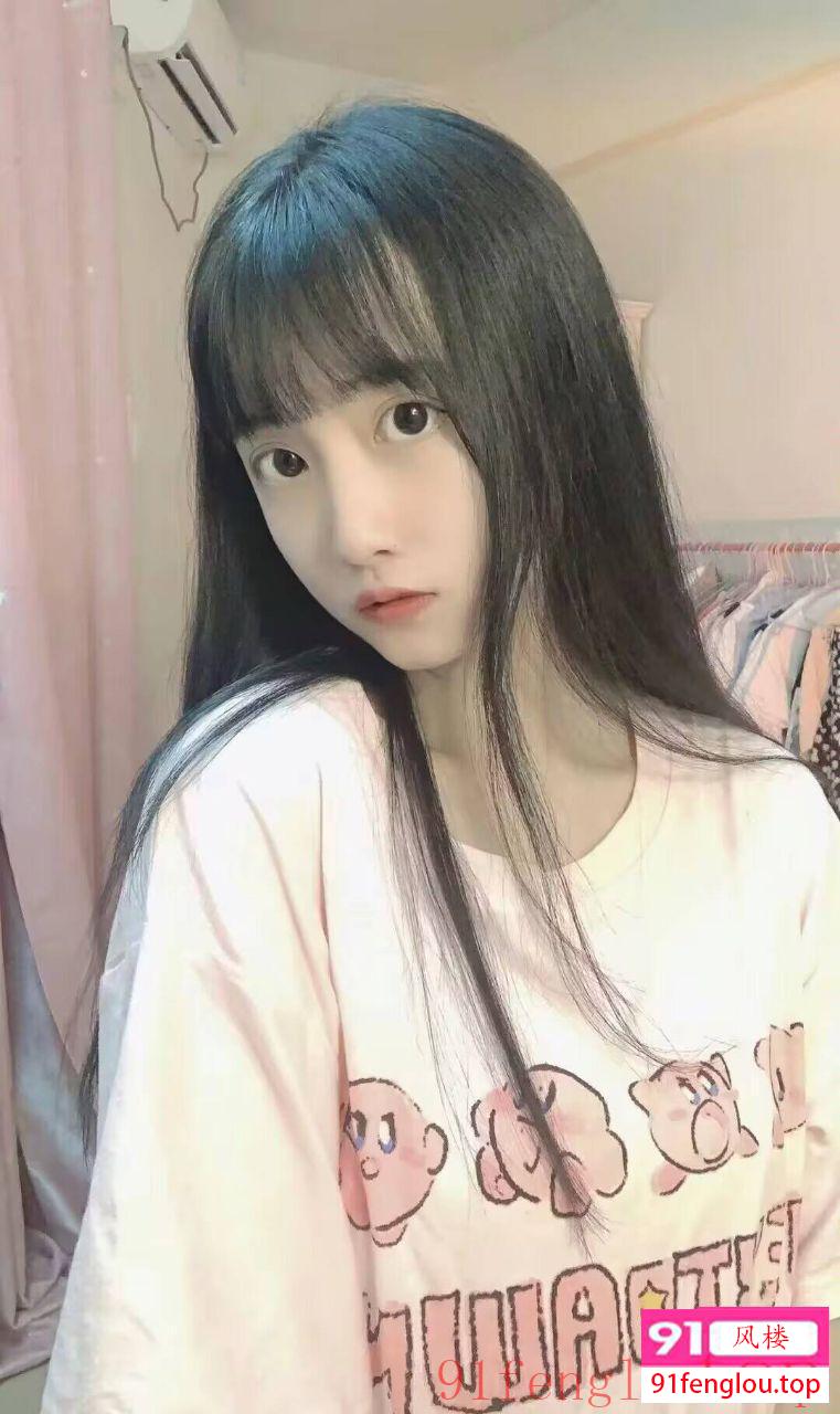 渝中区巨乳白虎萝莉妹