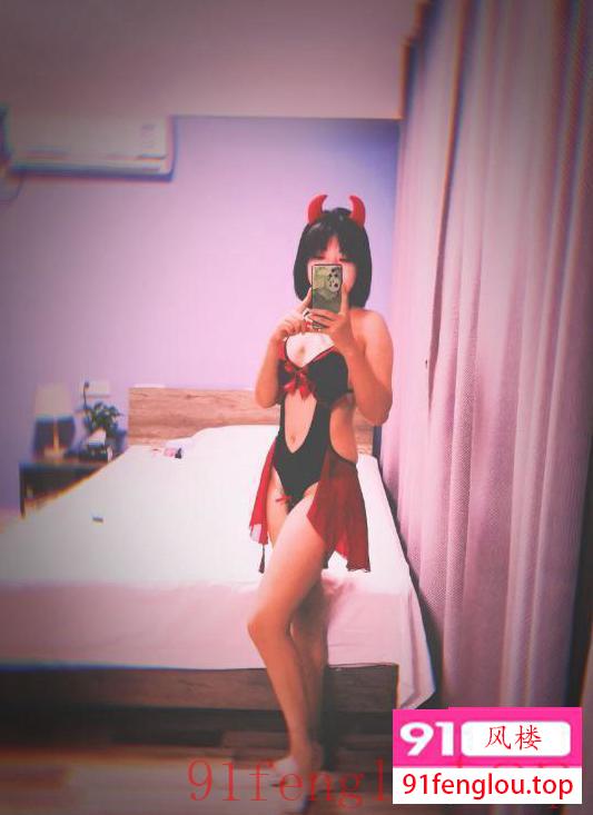 姑苏性感舌吻小骚妹