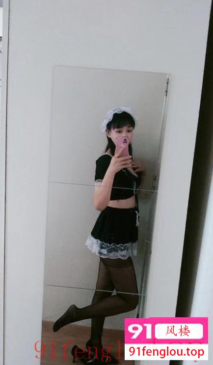 蜀山莞式服务美女