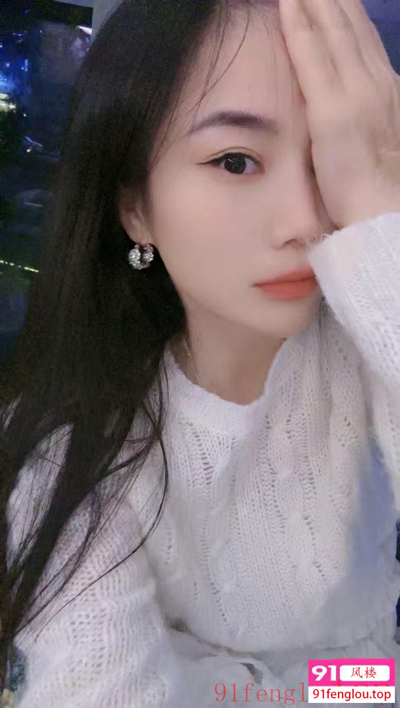 临平美甲兼职小妹