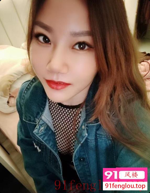 下沙轻熟黄发少妇