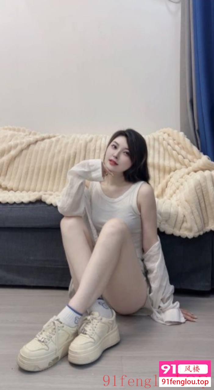 威海完美身材御姐