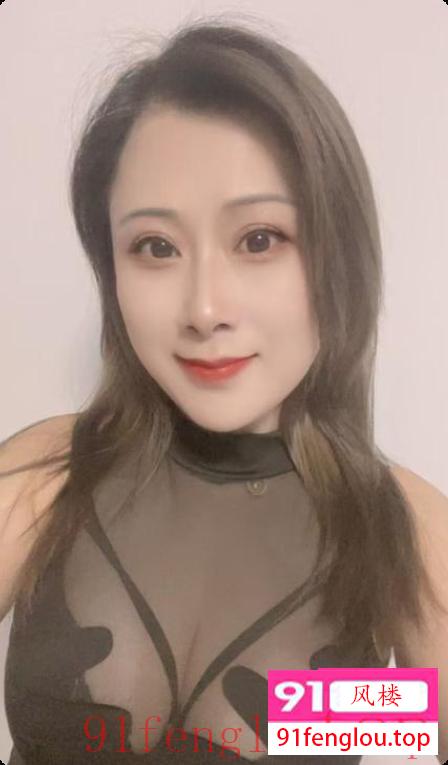 闵行大胸骚人妻